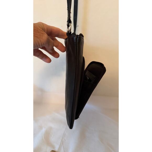 Fossil Black Leather Crossbody Bag - Picture 6 of 8